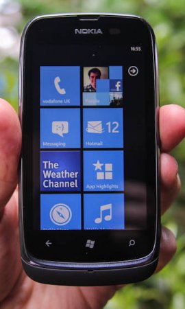 Nokia Lumia 610