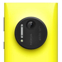 Обновление Lumia Cyan доступно для смартфонов Nokia Lumia 1020 в России и Украине