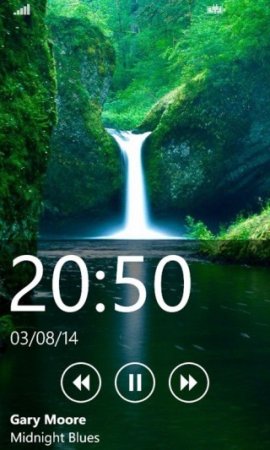 Умелец из XDA взломал приложение Live Lock Screen BETA