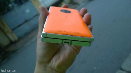 Новые фото-утечки смартфона Nokia Lumia 830